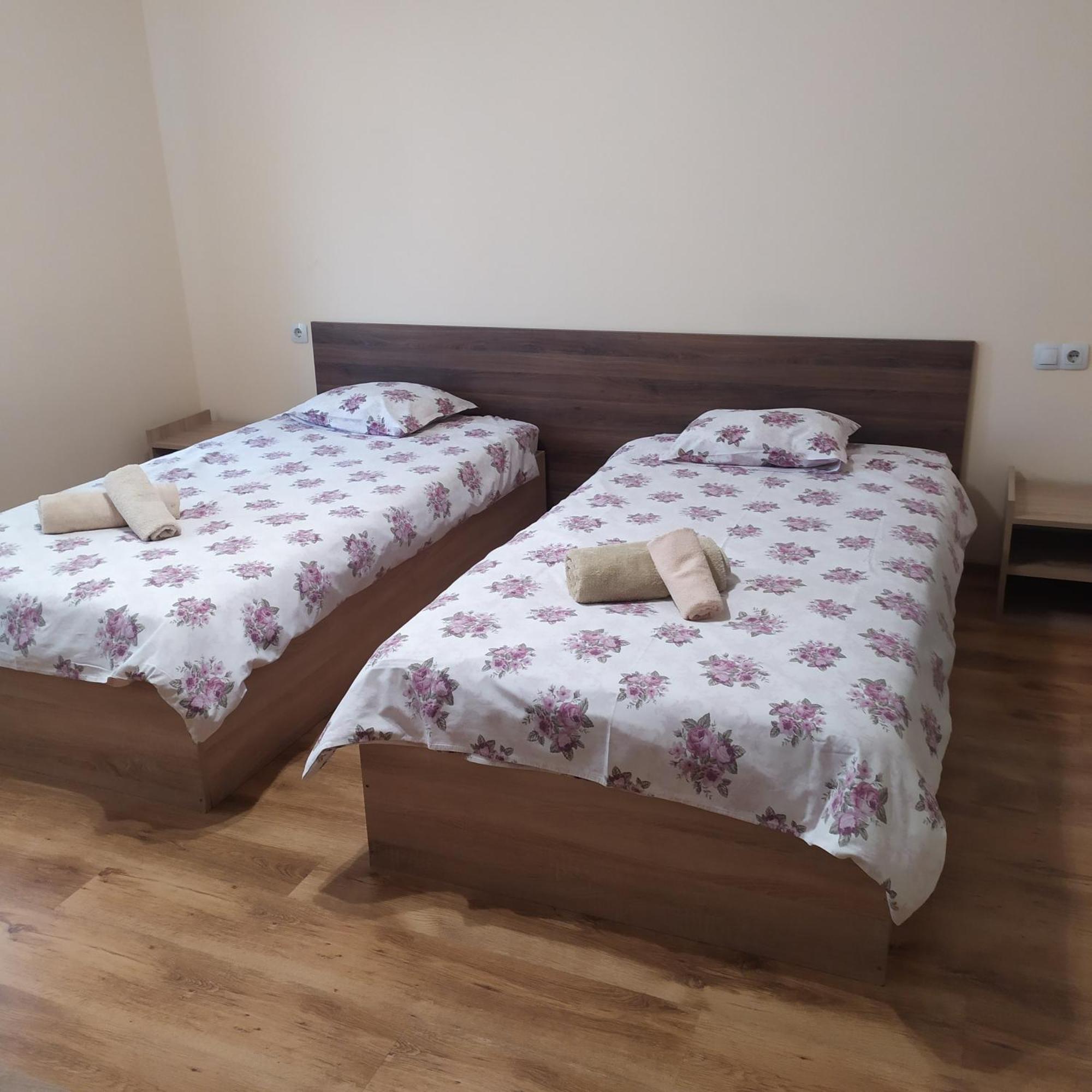 Guesthouse River House Svilengrad Esterno foto